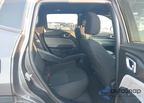 2024 Jeep Compass Sport 4X4 from USA, damaged, VIN 3C4NJDAN9RT168644